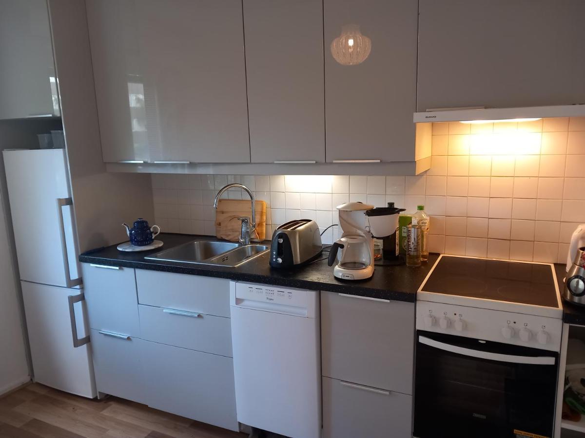 Puotilan Rose Apartment Helsinki Bagian luar foto